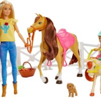 Barbie Hugs N Horses GLL70